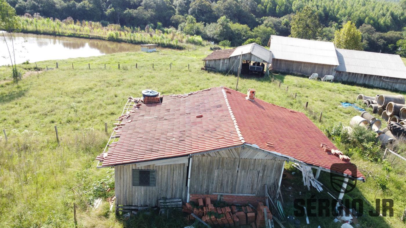 Chácara à venda com 1 quarto, 22748m² - Foto 13