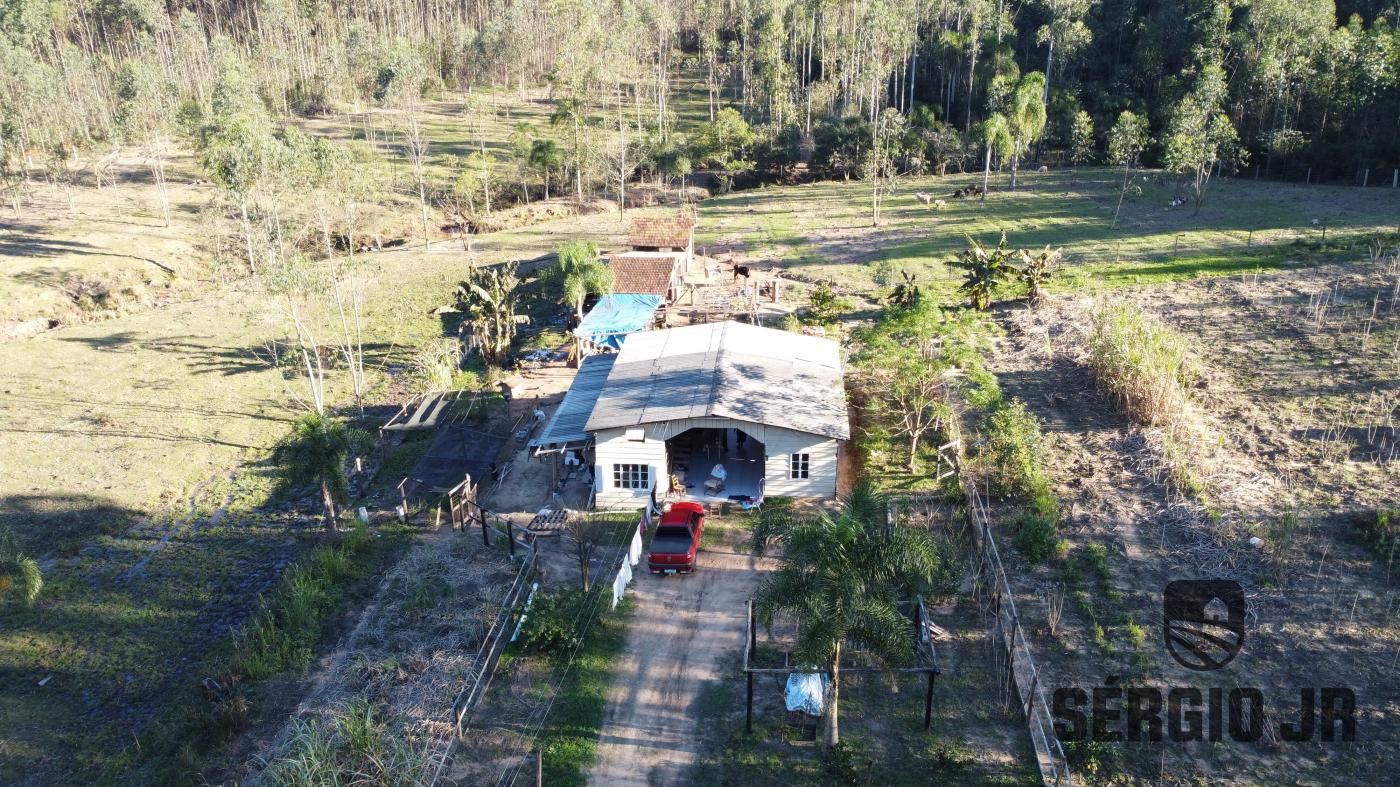 Chácara à venda com 2 quartos, 20000m² - Foto 3