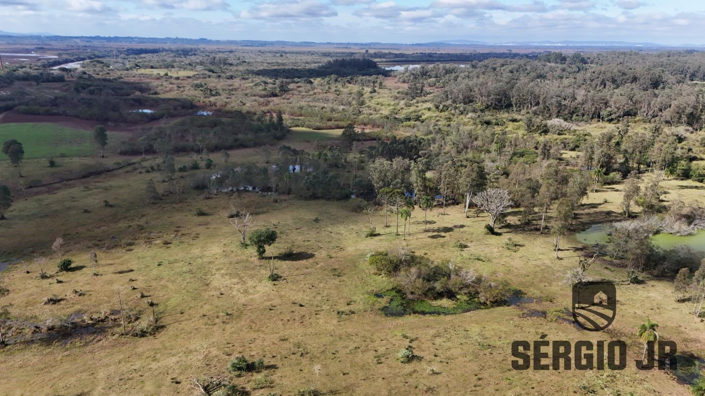 Chácara à venda com 1 quarto, 149540m² - Foto 17