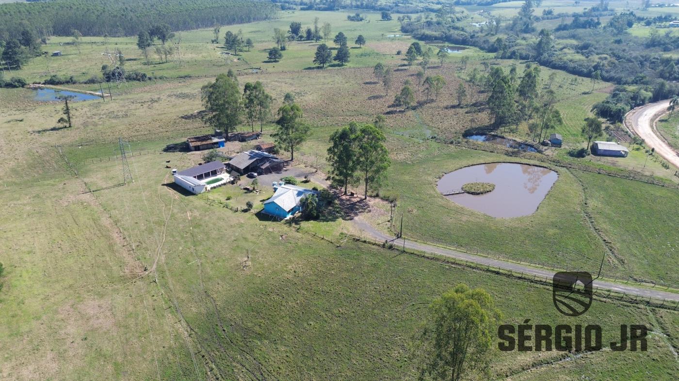 Chácara à venda com 4 quartos, 35000m² - Foto 4