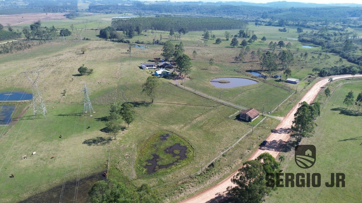 Chácara à venda com 4 quartos, 35000m² - Foto 23