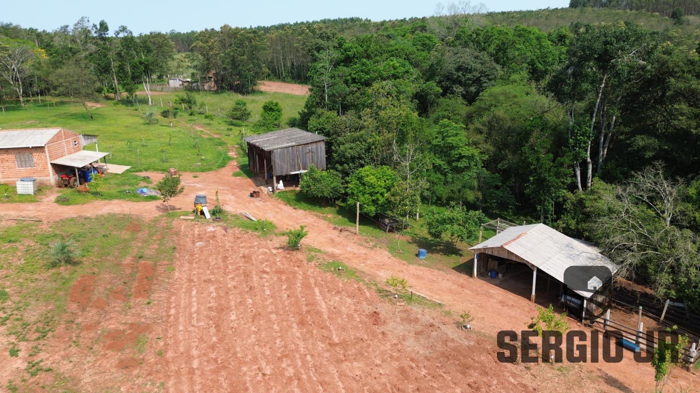 Chácara à venda com 3 quartos, 32225m² - Foto 14