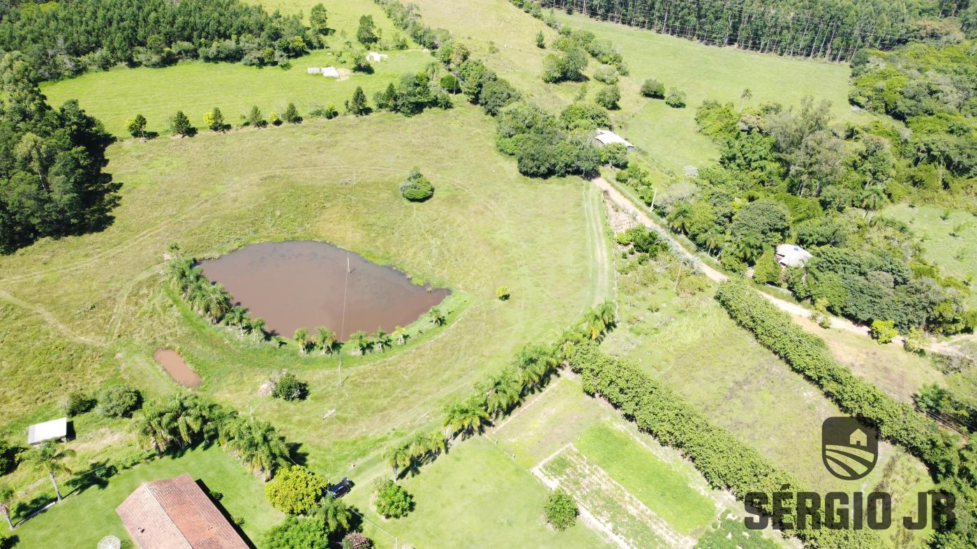 Chácara à venda com 3 quartos, 33000m² - Foto 20