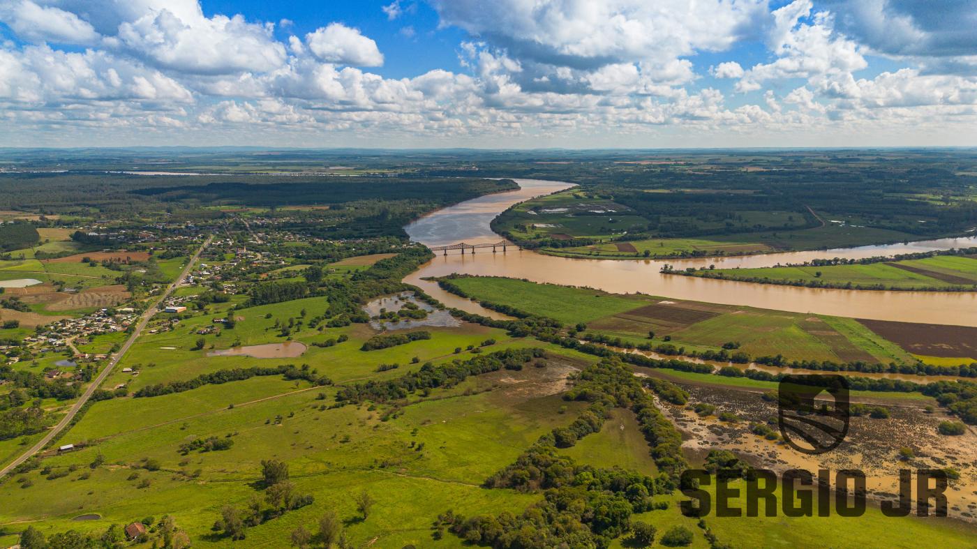 Chácara à venda com 4 quartos, 960000m² - Foto 25