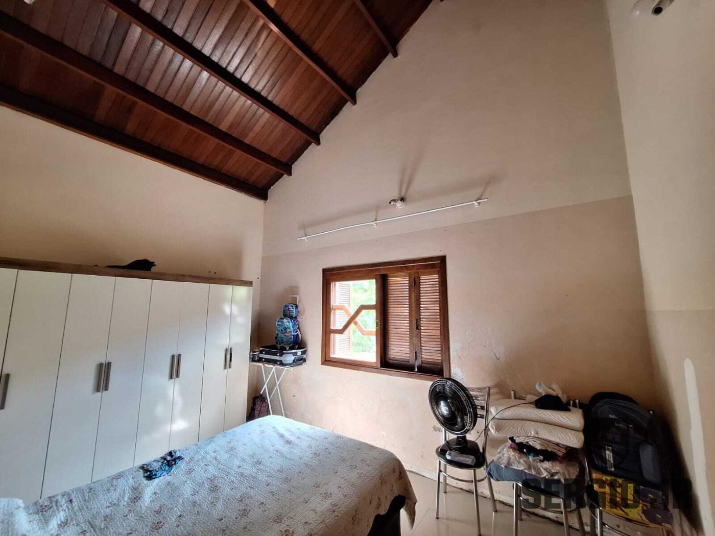 Casa à venda com 5 quartos, 275m² - Foto 10