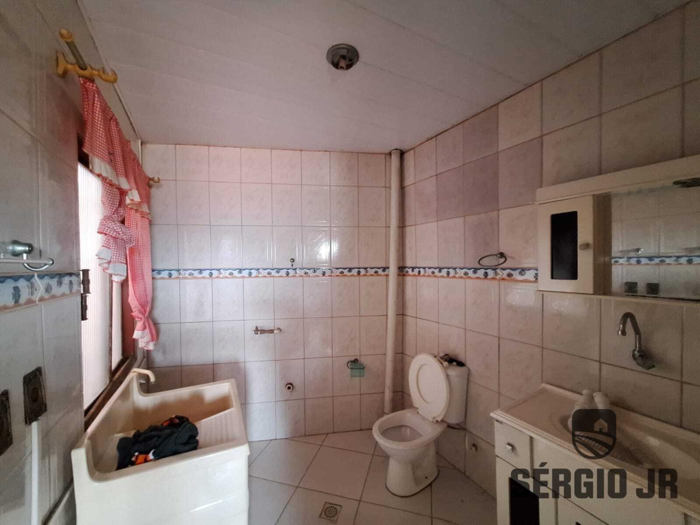 Casa à venda com 5 quartos, 275m² - Foto 18