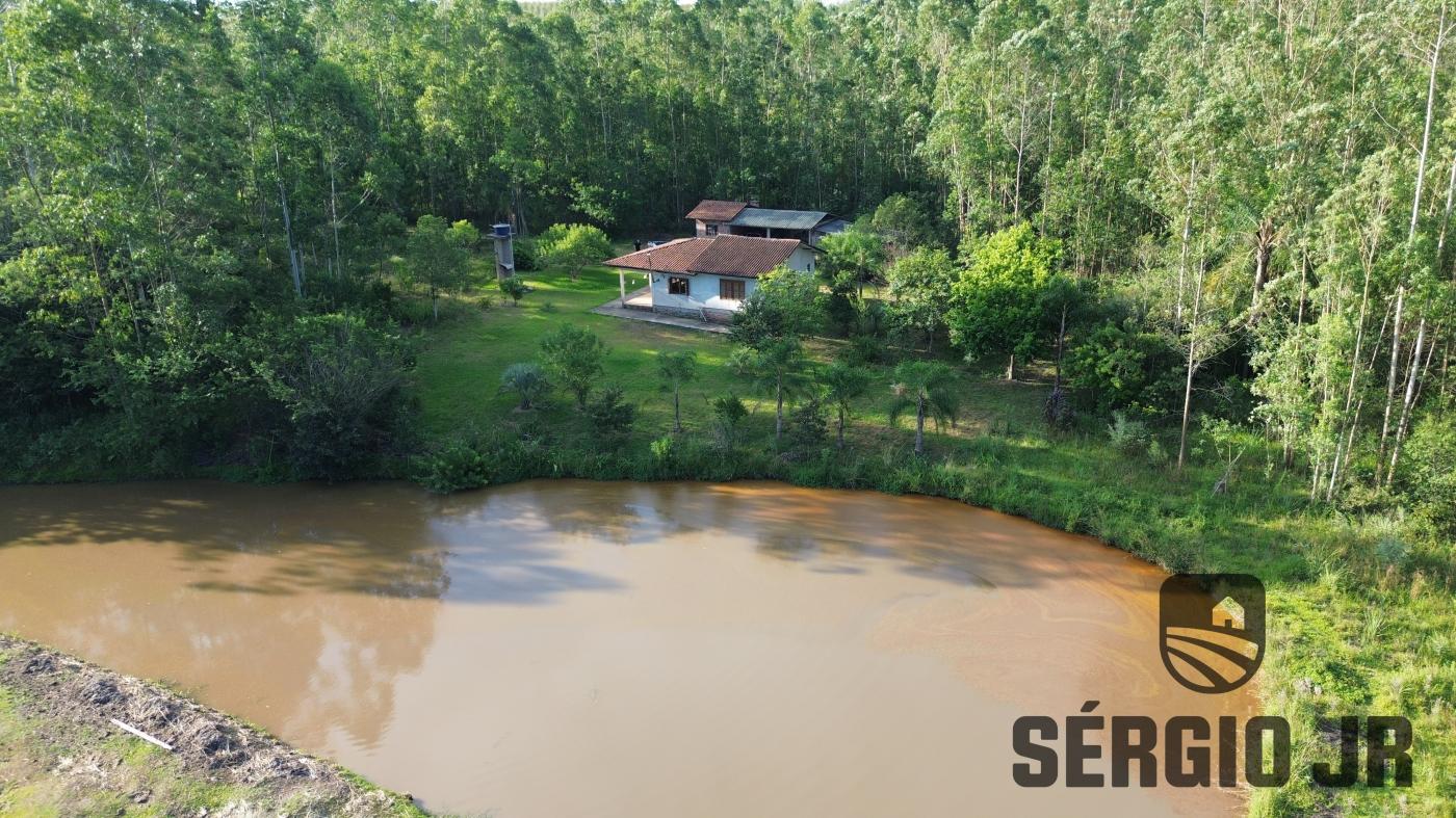 Chácara à venda com 2 quartos, 30000m² - Foto 21